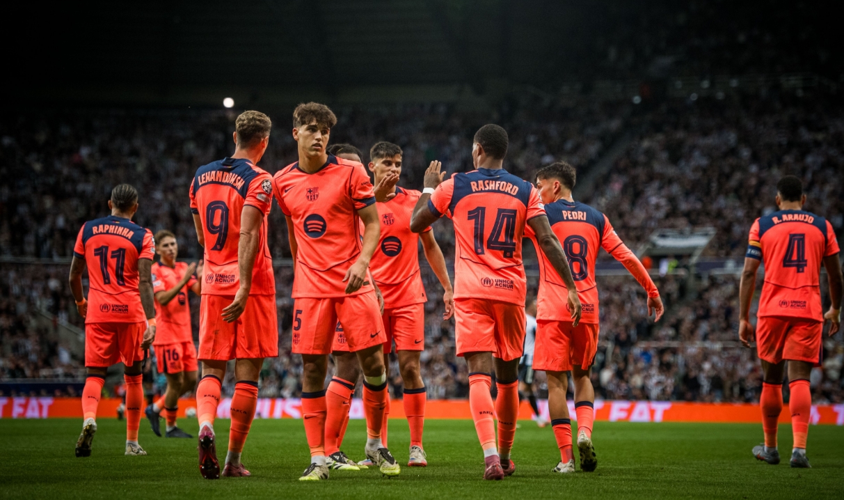 Sem Yamal, Rashford faz dois e dá vitória para o Barcelona contra o Newcastle