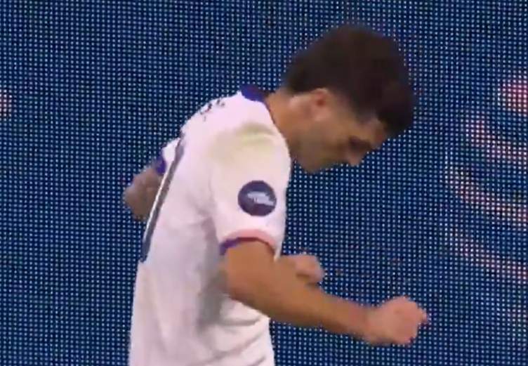 Dança de Trump vira febre entre atletas dos EUA após reeleição