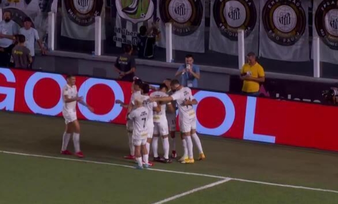 Santos vence o Noroeste com facilidade e mantém liderança do grupo