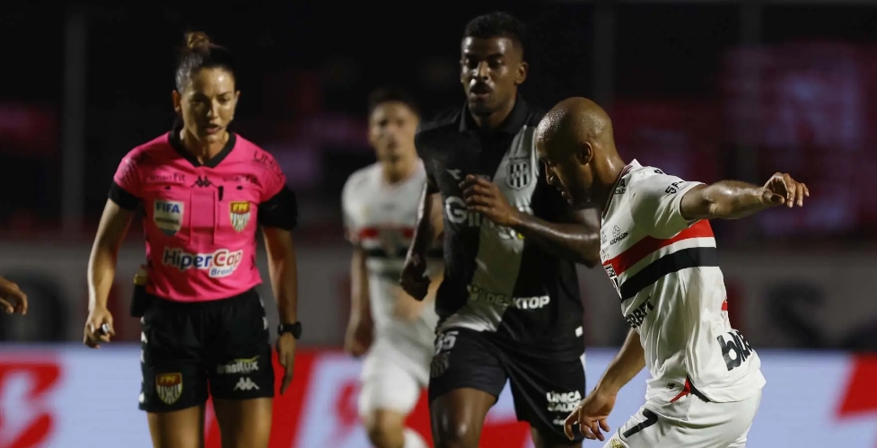 São Paulo perde de virada da Ponte Preta e ainda não confirma liderança