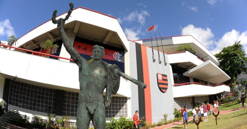 Flamengo alega 'discriminação' e rejeita cotas a mulheres e negros em comissões