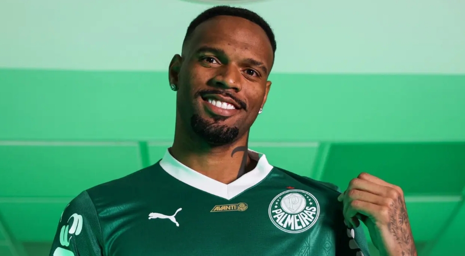Palmeiras anuncia contratação de goleiro Carlos Miguel, ex-Corinthians