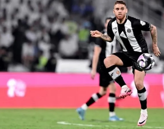 Ex-Flamengo, Cuéllar tem proposta para voltar ao Brasil, diz jornal