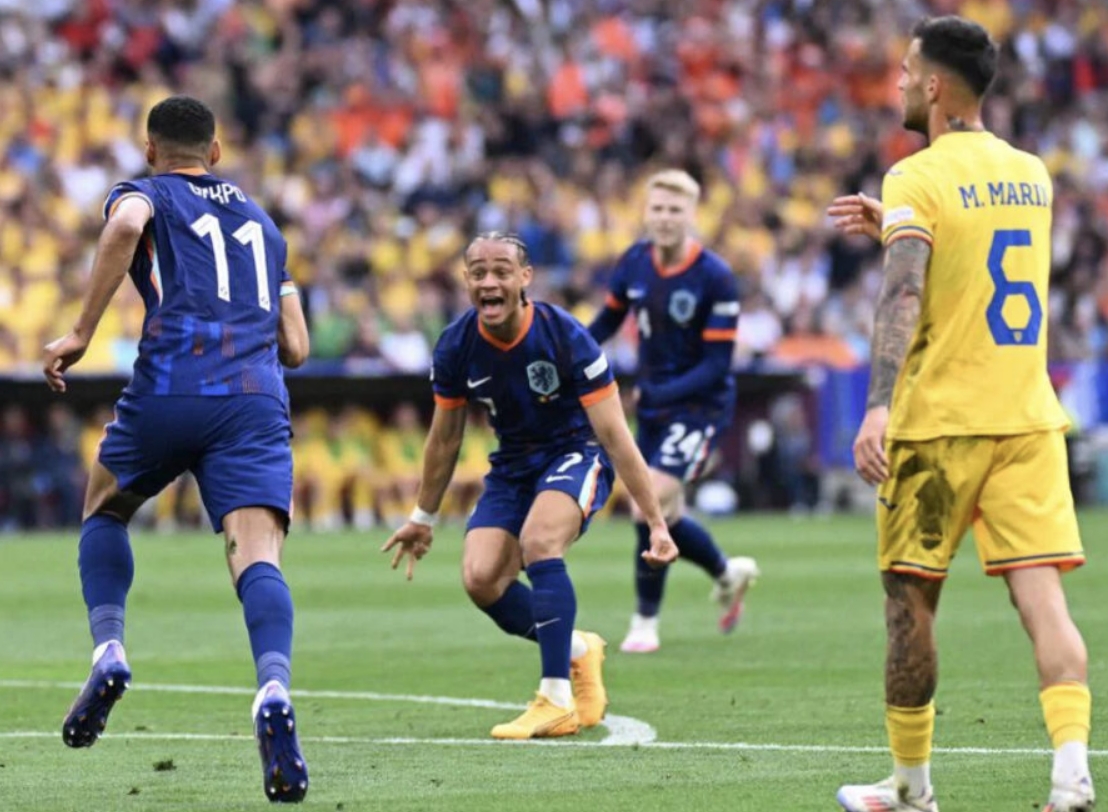 Holanda elimina a Romênia e se classifica para as quartas da Euro
