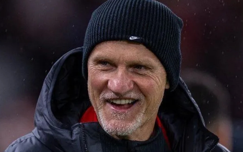 Liverpool anuncia saída do ex-goleiro Taffarel