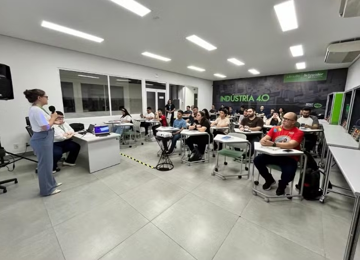 Abertas inscrições para 80 vagas em curso gratuito de tecnologia em Manaus