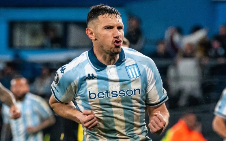 Quem é Adrián Martínez, artilheiro da Libertadores e recordista do Racing