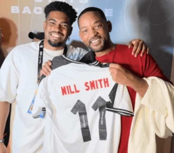 Will Smith ganha camisa do Vasco personalizada durante Rock in Rio