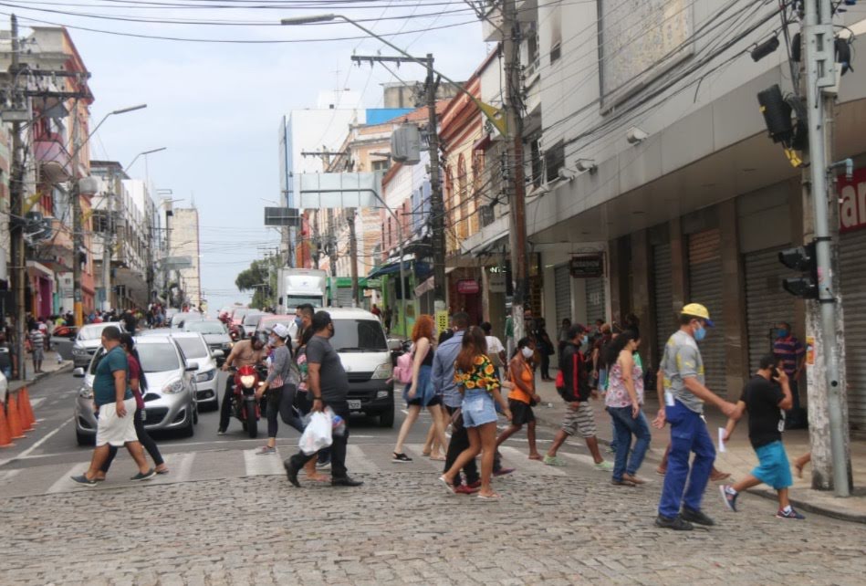 'Efeito Amazonas' pode se espalhar pelo Brasil, alerta relatório do BC