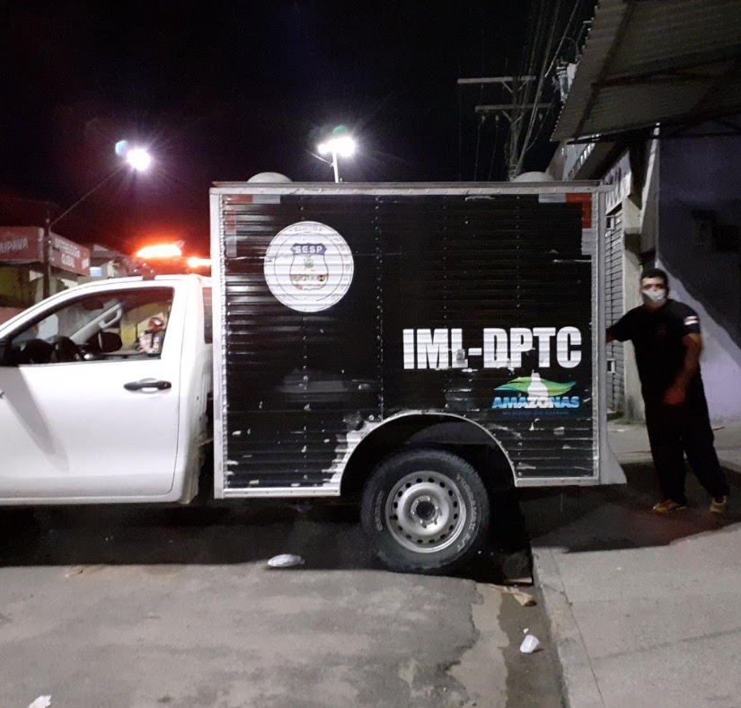 Jovem é morto a facadas durante confusão em Manaus