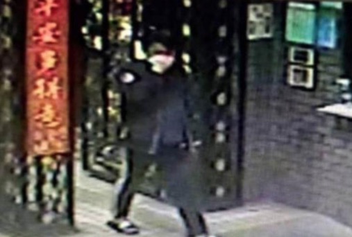 Italiano com variante brasileira recebeu 2ª dose dias antes do diagnóstico 