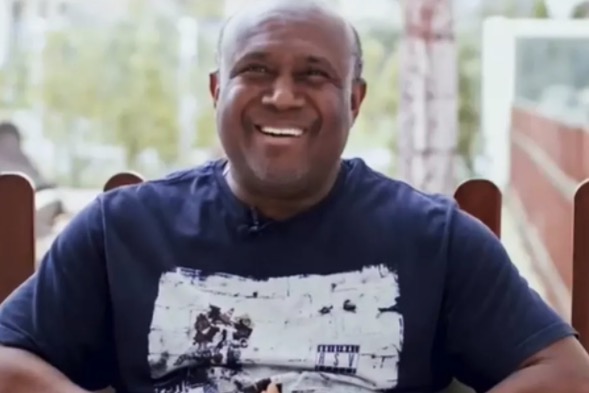 Cantor gospel Irmão Lázaro é internado em UTI com Covid-19 