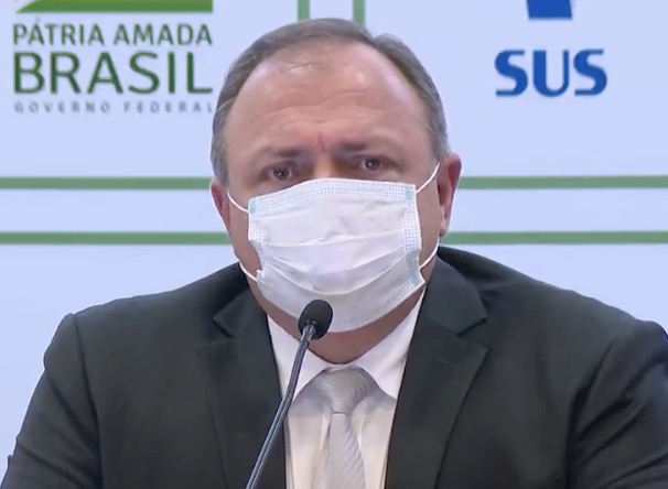 Pazuello alerta para contágio mais rápido da Covid, e porta-voz de estados prevê março como pior mês