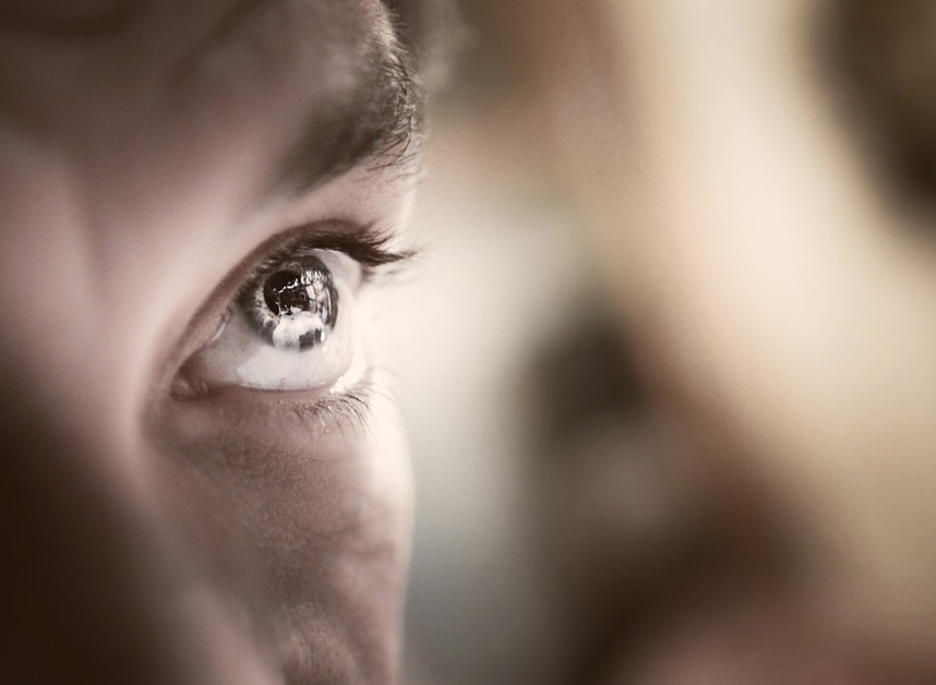 Homem que perdeu visão após negligência médica será indenizado no Amazonas