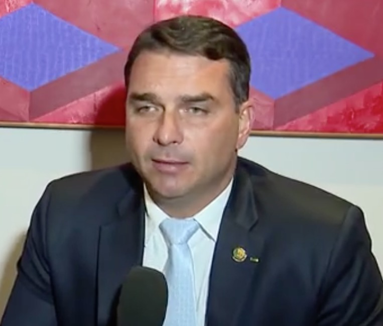 PGR recorre de decisão que anulou quebra de sigilo de Flávio Bolsonaro