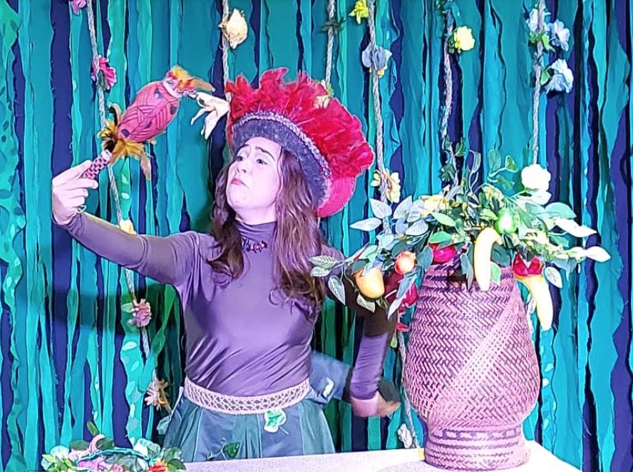 Teatro de objetos retrata lendas e mitos amazônicos nesta terça