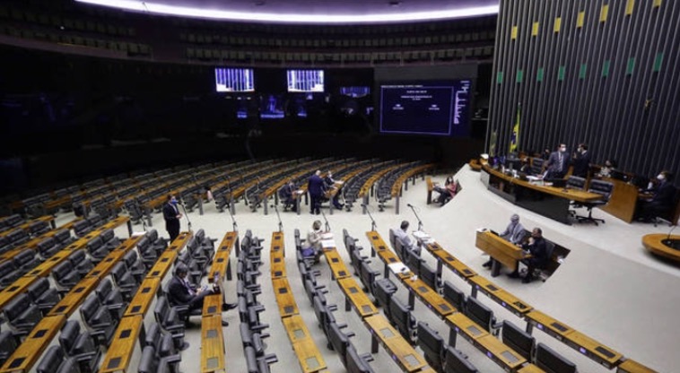 Projeto quer exigir código de segurança para validar CPF e combater fraudes