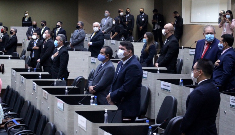 Câmara aprova suspensão de feriados em Manaus durante a pandemia