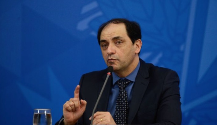 Guedes demite secretário da Fazenda após embates no Orçamento