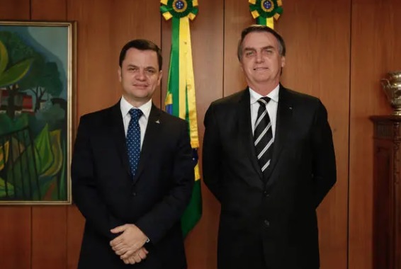 Ministro da Justiça diz que é absurdo chamarem Bolsonaro de 'genocida' 