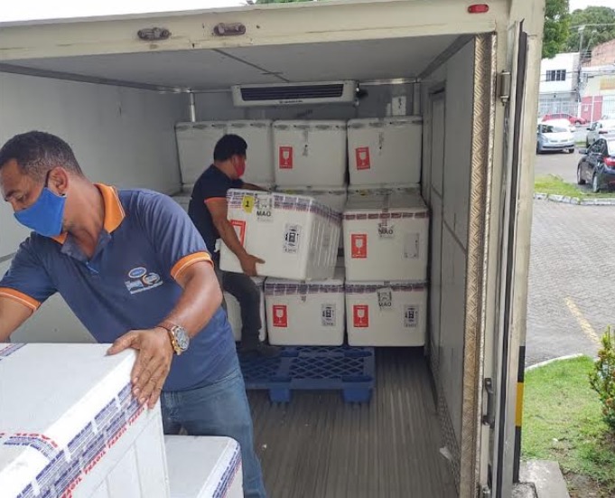 Amazonas recebe nova remessa de medicamentos do kit intubação