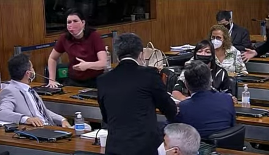 Sessão da CPI da Covid tem bate-boca após desentendimento entre senadores 