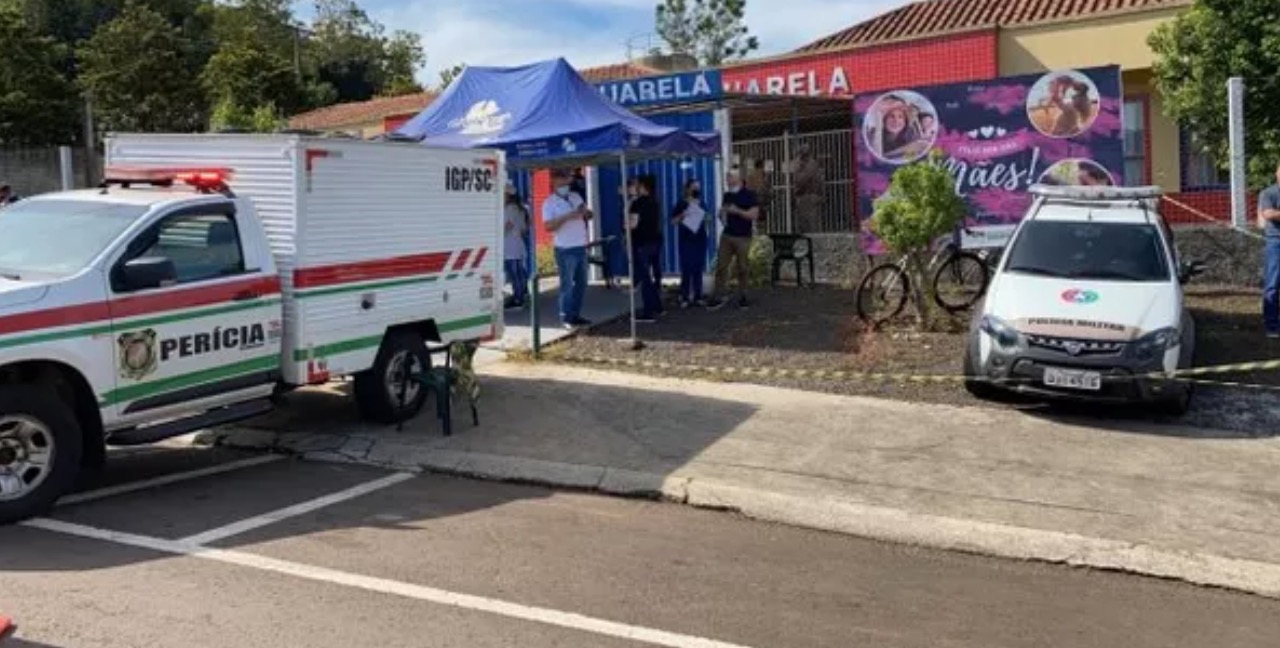 Autor de ataque à creche com 5 mortes vai para presídio em Santa Catarina