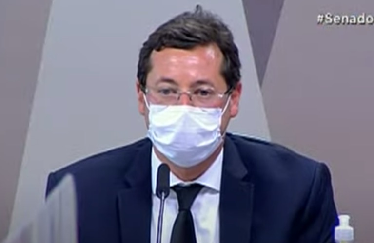 Oferta de vacina da Pfizer ficou 2 meses sem resposta, diz Wajngarten