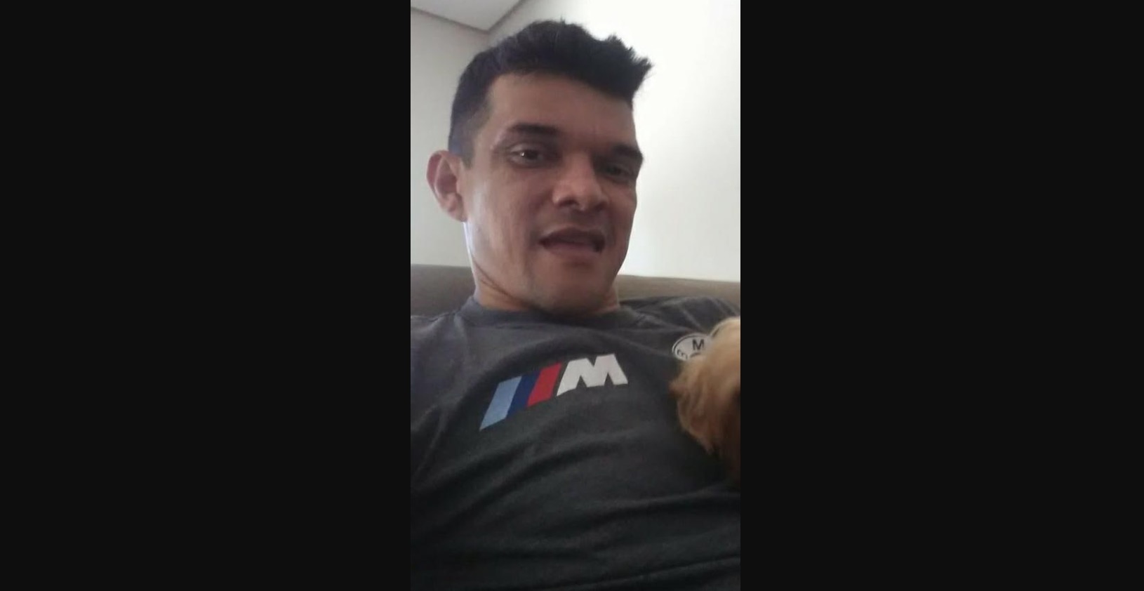 Homem sai de casa em carro preto e desaparece em Manaus