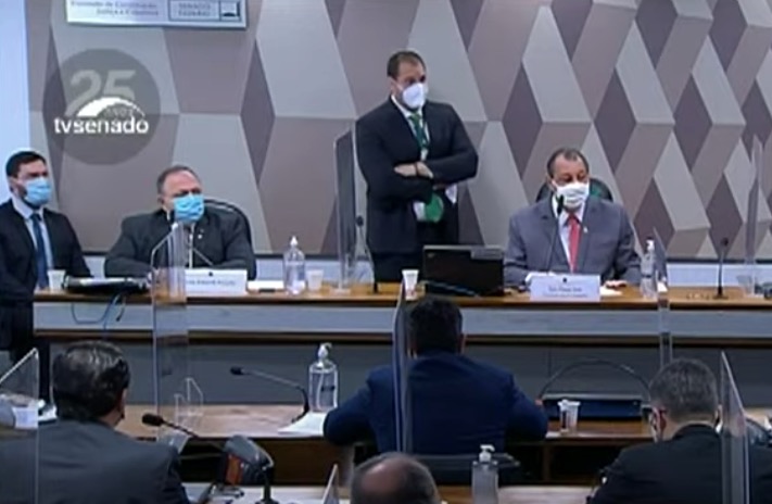 Pazuello fala de TrateCov e Aziz reage: 'População de Manaus foi cobaia’