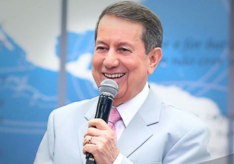 Missionário R.R. Soares é internado com covid-19