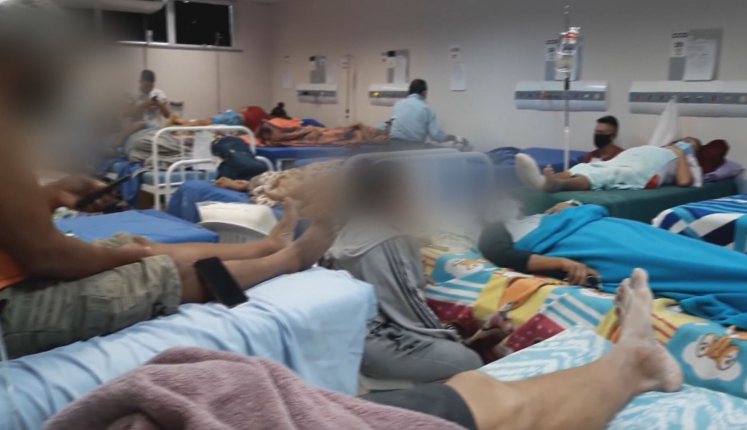 Covid: após feriado, nº de internados aumenta de 498 para 520 no Amazonas