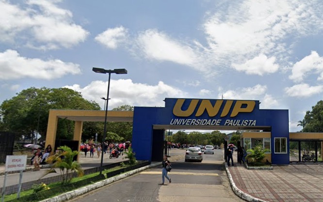 Semsa suspende vacinação nesta segunda em Manaus em meio à onda de ataques