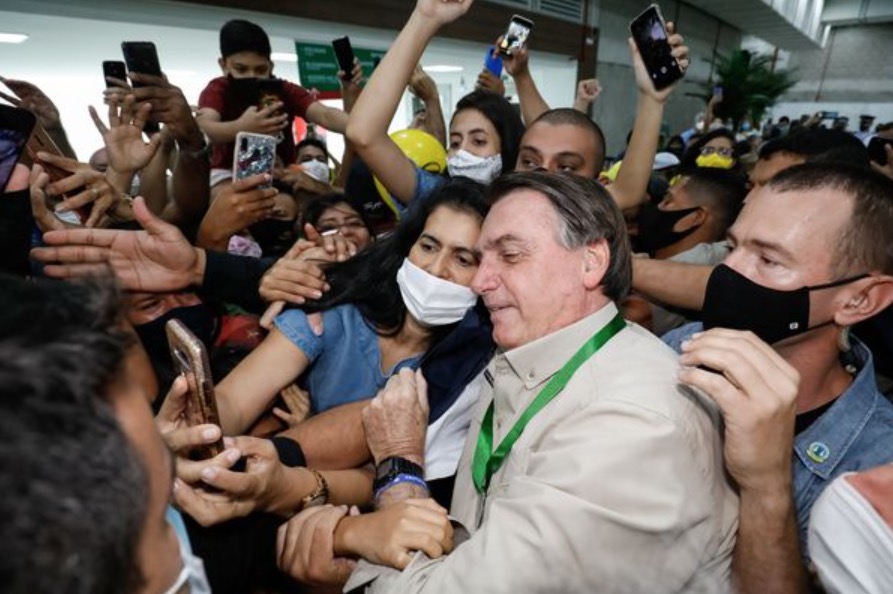 Queiroga diz que não comenta atitudes de Bolsonaro sobre uso de máscara