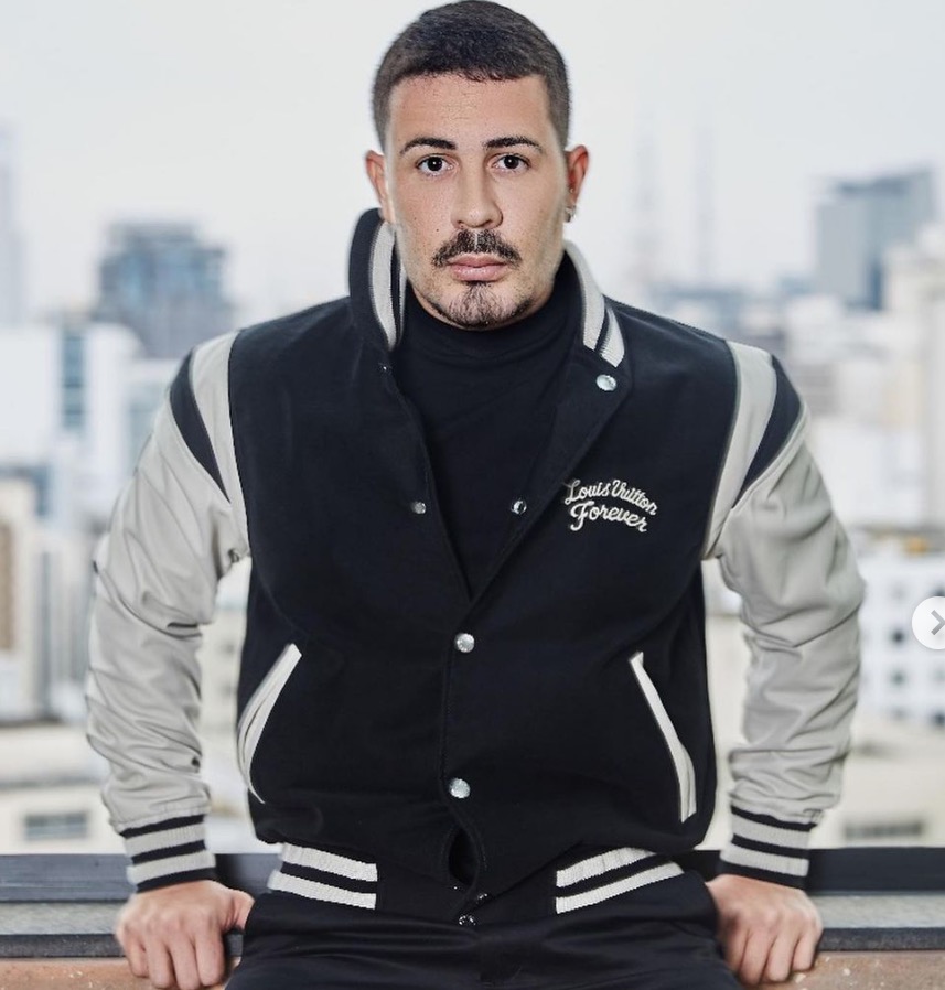 Carlinhos Maia revela que desfez harmonização facial 