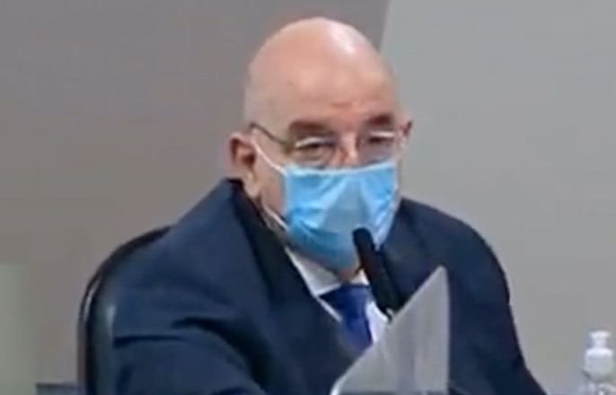 Na CPI da Covid, Osmar Terra volta a criticar isolamento social 