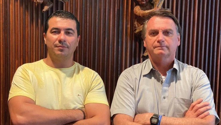 Deputado Luis Miranda alertou Bolsonaro sobre Covaxin; Veja conversas
