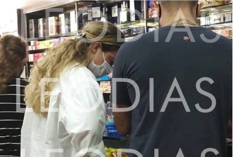 Paolla Oliveira e Diogo Nogueira são flagrados juntos e levantam suspeitas 