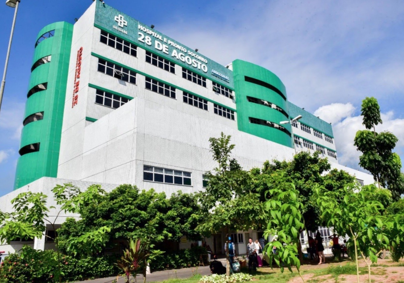 Criminosos rendem e atiram em catador no Centro de Manaus