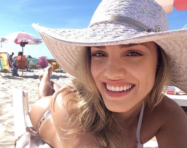 Apartamento de onde modelo caiu no Chile passou por limpeza após a morte