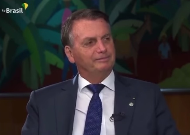 Bolsonaro garante que até setembro vai participar de motociata em Manaus 