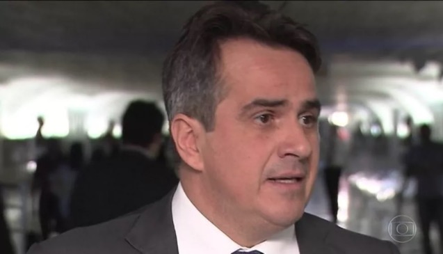 Bolsonaro avalia nomear Ciro Nogueira para Casa Civil 