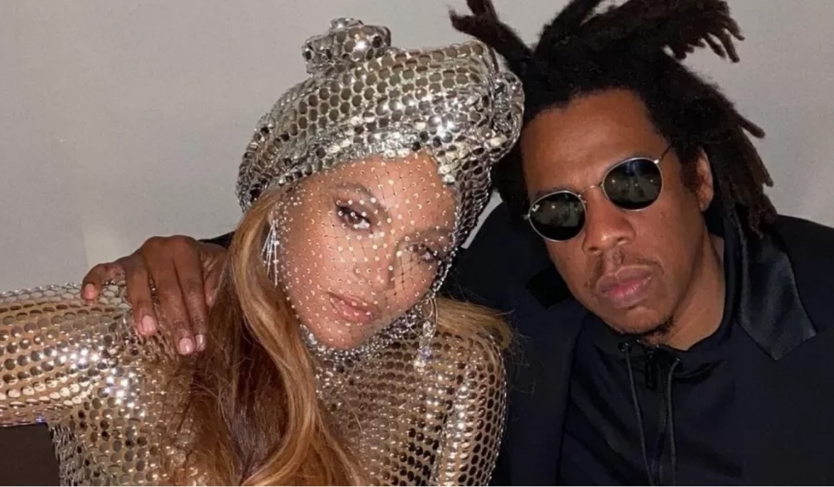 Mansão de Beyoncé e Jay Z avaliada em R$ 15 milhões pega fogo nos EUA