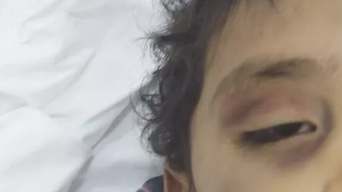 Pai e mãe são presos por agressão, estupro e morte do filho de apenas 1 ano