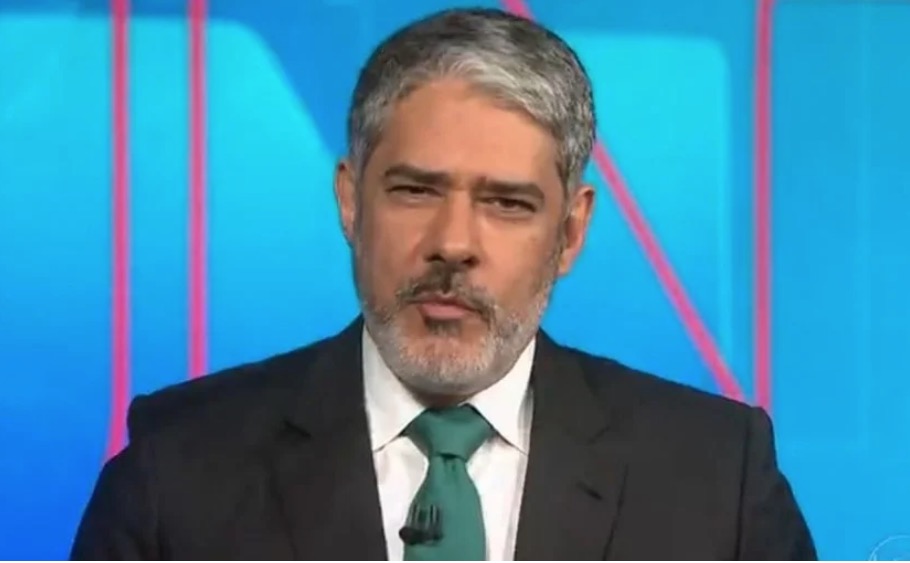 William Bonner pede para deixar Jornal Nacional em 2022, diz colunista