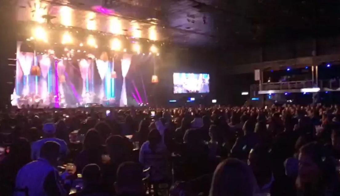 Show de Belo com 1.500 pessoas é interrompido em São Paulo