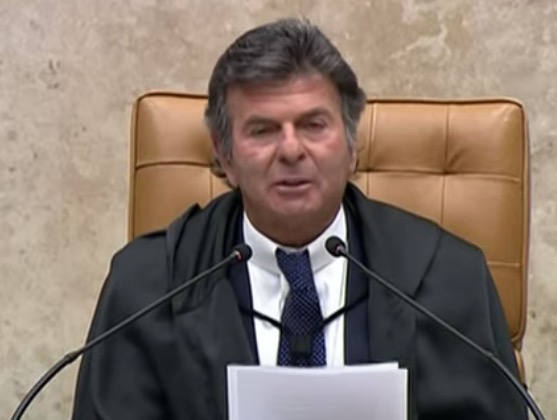 Fux cancela reunião entre três poderes após ataques de Bolsonaro