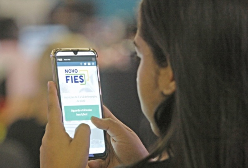 Fies: acaba hoje prazo para pré-selecionados completarem inscrição