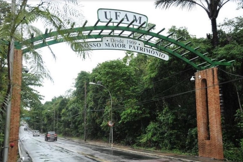 Ex-servidora da Ufam é condenada à prisão por desviar mais de R$ 150 mil 