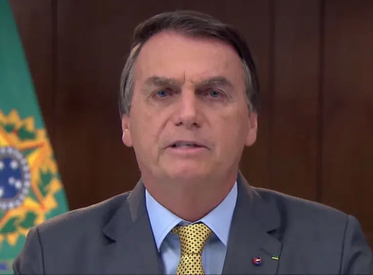 CPI: Bolsonaro pode ser enquadrado por falsificação de documento 
